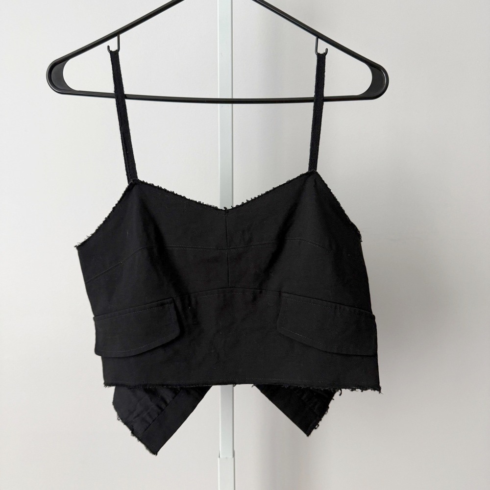 Vera Wang M Black Crop Top Raw Hem Deconstructed Camisole Tank Dark Academia